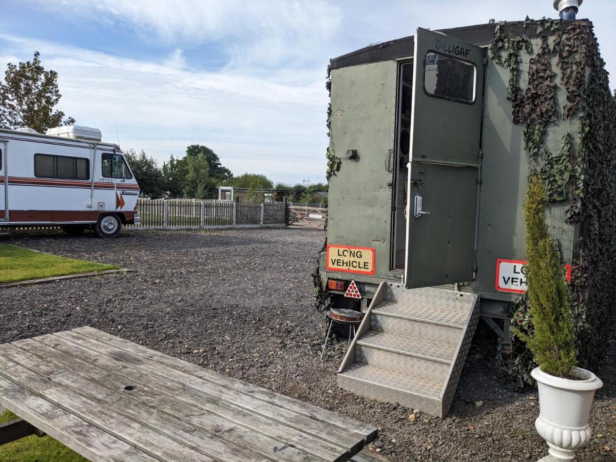 Military Shepherd Hut * Haxey